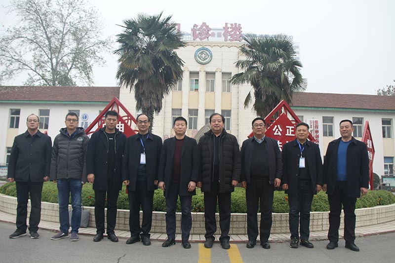 省教育厅成人高等教育评估专家组莅临我…